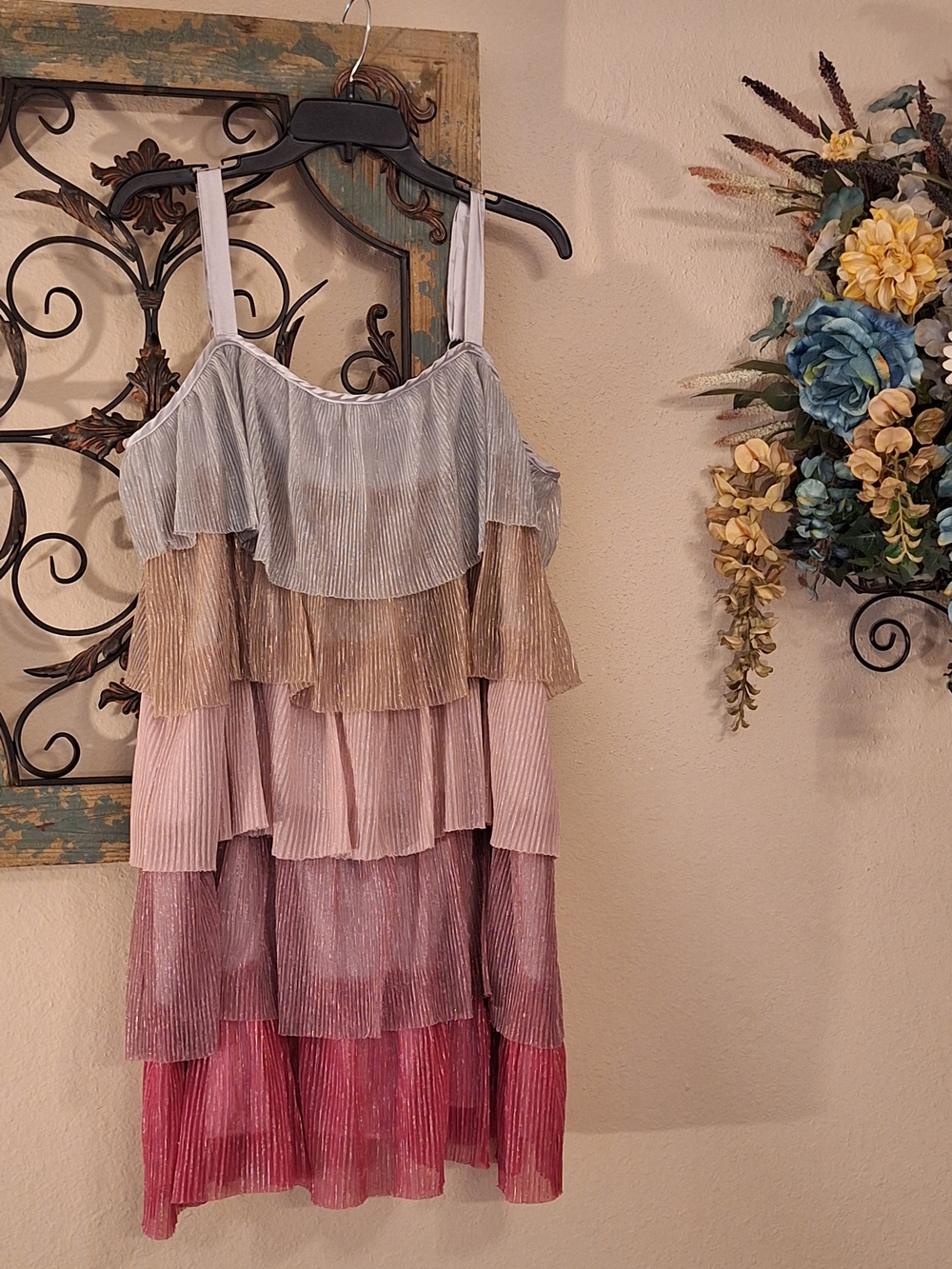 ARULA Multicolor Metallic Tiered Ruffle Mini Dress. Size XL/XXL
